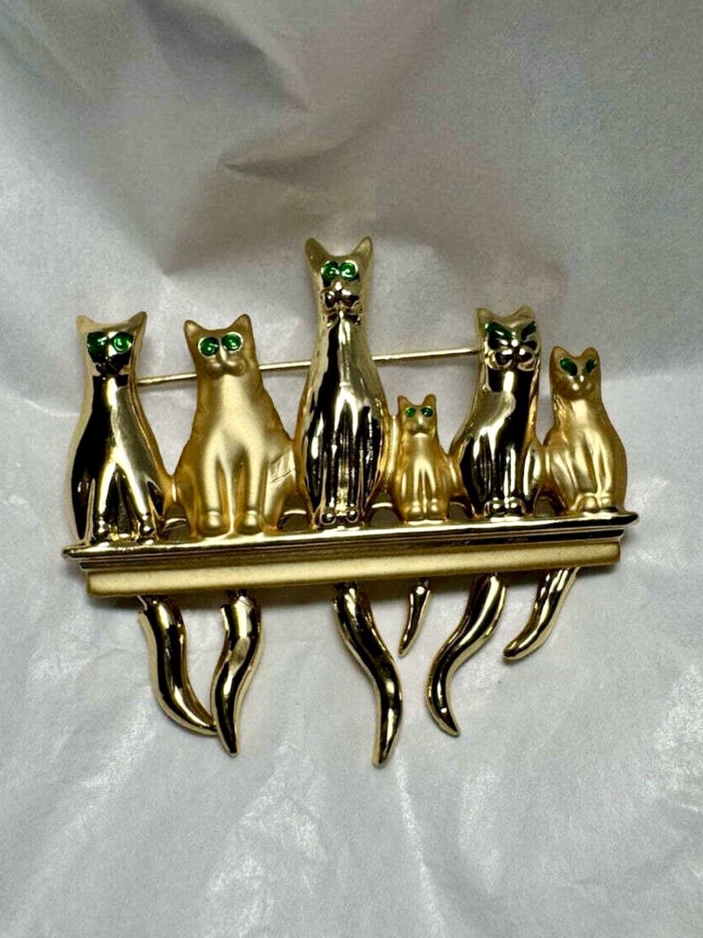 Gold Cats On a Shelf Brooch Green Eyes Trembler Tails AJC Satin Finish